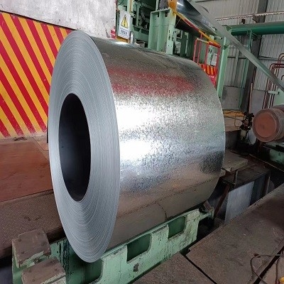 Z275 Prepainted o telhado de aço galvanizado do metal da bobina cobre materiais de construção