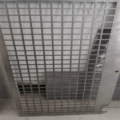 a abertura retangular de 1cm*2cm galvanizou o metal perfurado Mesh For Filtering Equipment