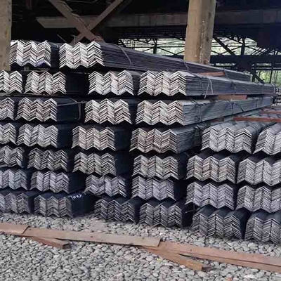Barras de ângulo galvanizadas a quente / aço ângulo galvanizado ASTM A36
