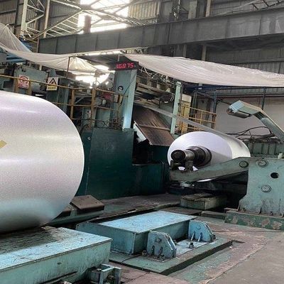 a lantejoula zero de 1219mm JIS G3302 galvanizou o painel de aço SGCH do telhado