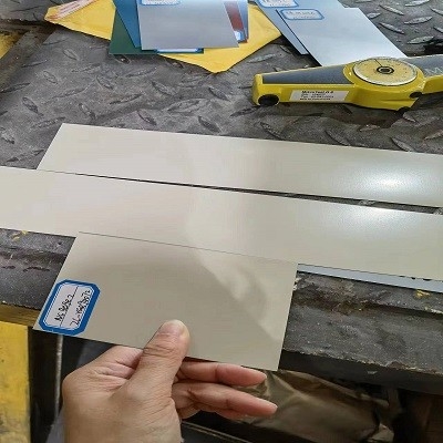 0.3mm Ral colorem bobina de aço revestida para paredes e telhados