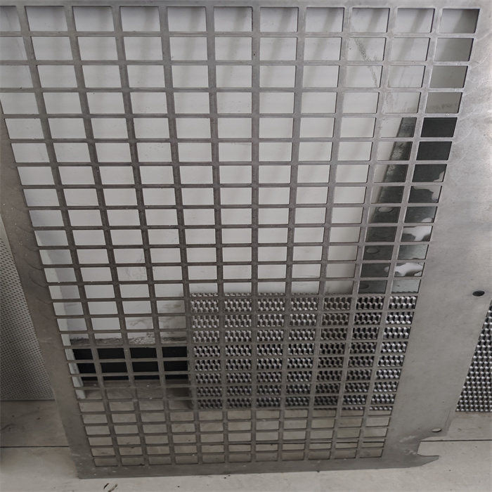 a abertura retangular de 1cm*2cm galvanizou o metal perfurado Mesh For Filtering Equipment